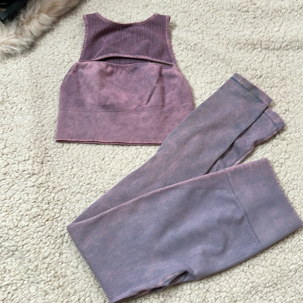 matching set air/Kscoope legging w/eclipse bra - Picture 4 of 9